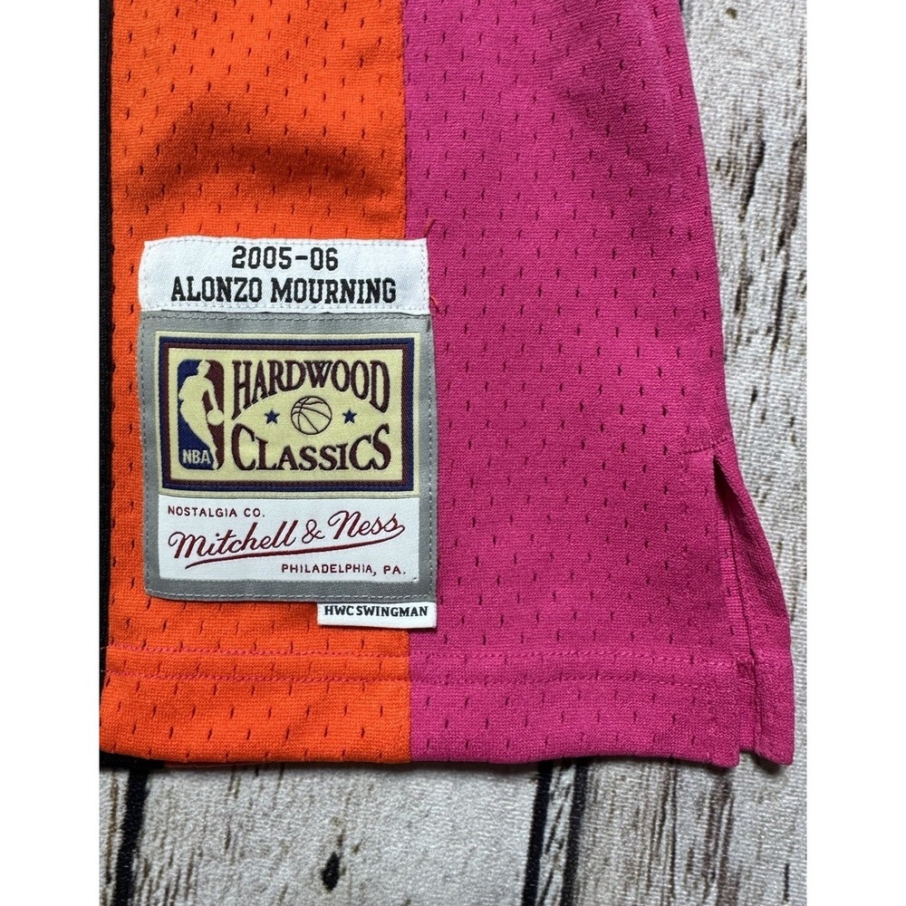 MITCHELL & NESS ALONZO MOURNING L MIAMI HEAT JERSEY $135 RELOAD SWINGMAN PINK - Picture 3 of 9